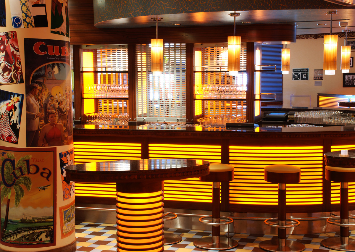 Ventura - Havana Show Lounge